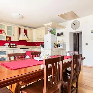 Casa Nel Corso Apartment