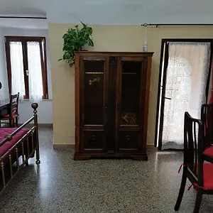 La Torre Della Piramide Guest house
